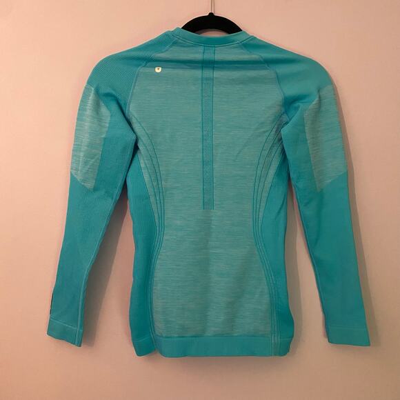 FIGS Star Wars Teal Blue Seamless Long Sleeve Underscrub Shirt Women's size XS - Picture 6 of 10